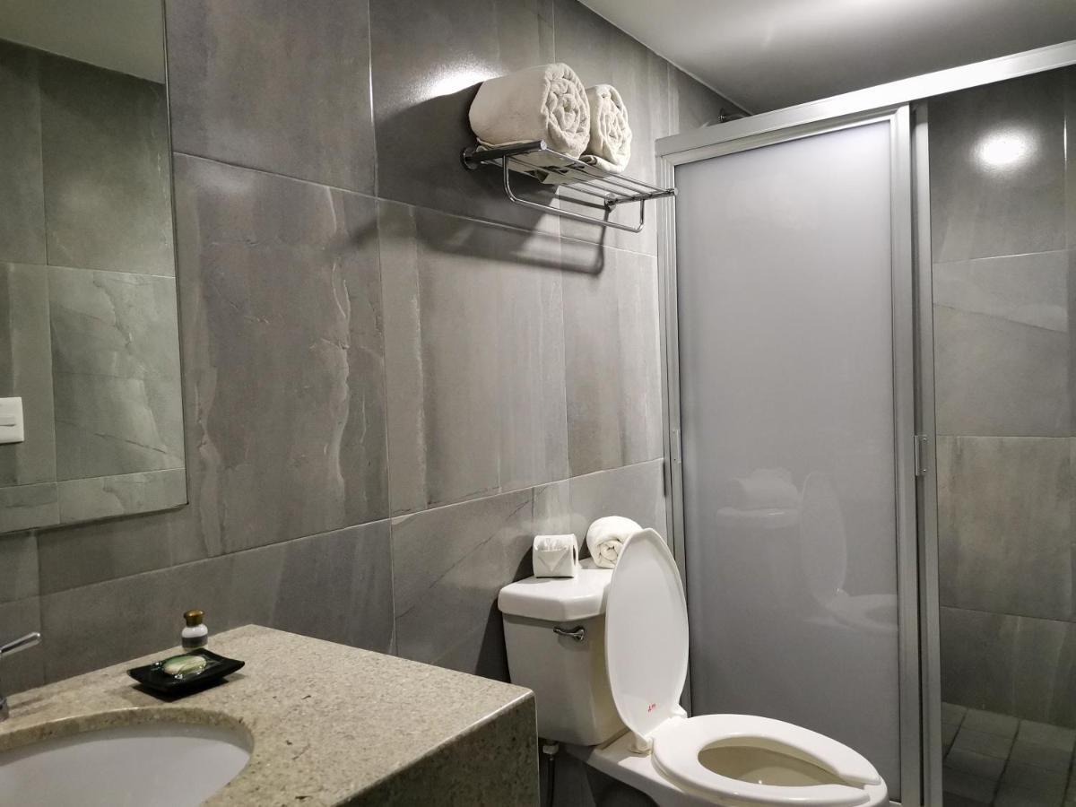 Hotel Pabela Ocotlán Buitenkant foto